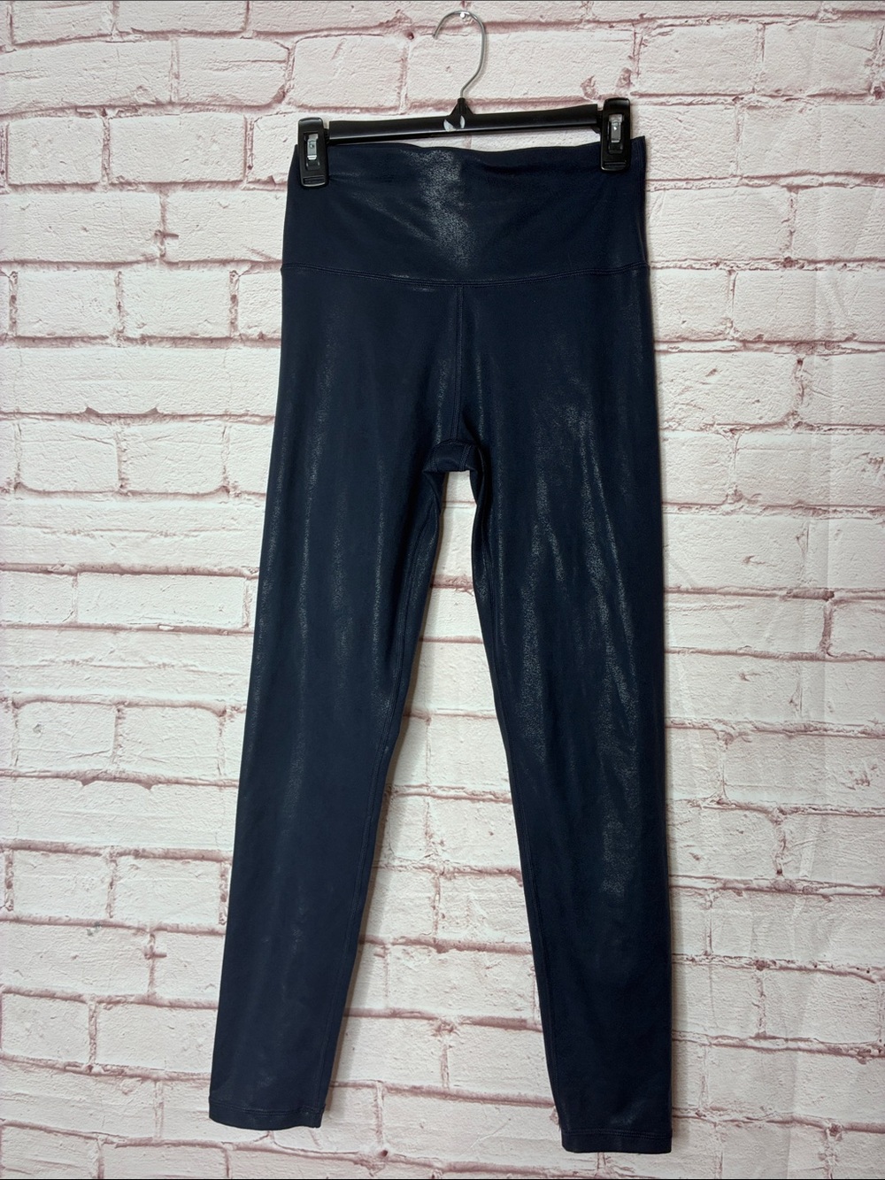 Offline by Aerie The Hugger Crackle Navy Blue Leggings Crop Ankle Like New Mediu - Picture 3 of 7